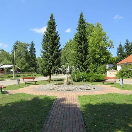 아파트 Lilly Apartman Dombóvár